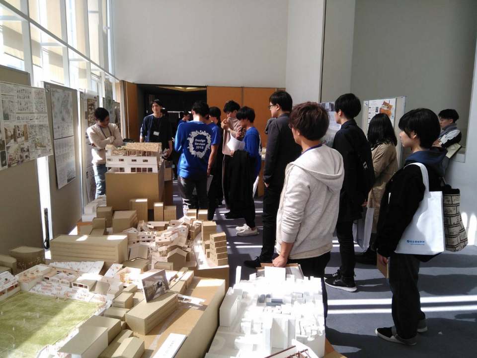 [写真]デザインレビュ−2018が福岡大学にて開催されました。